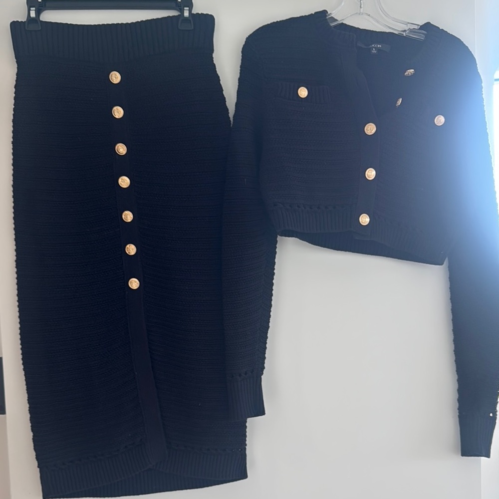 Elegant Black Skirt and Sweater Set by Toccin